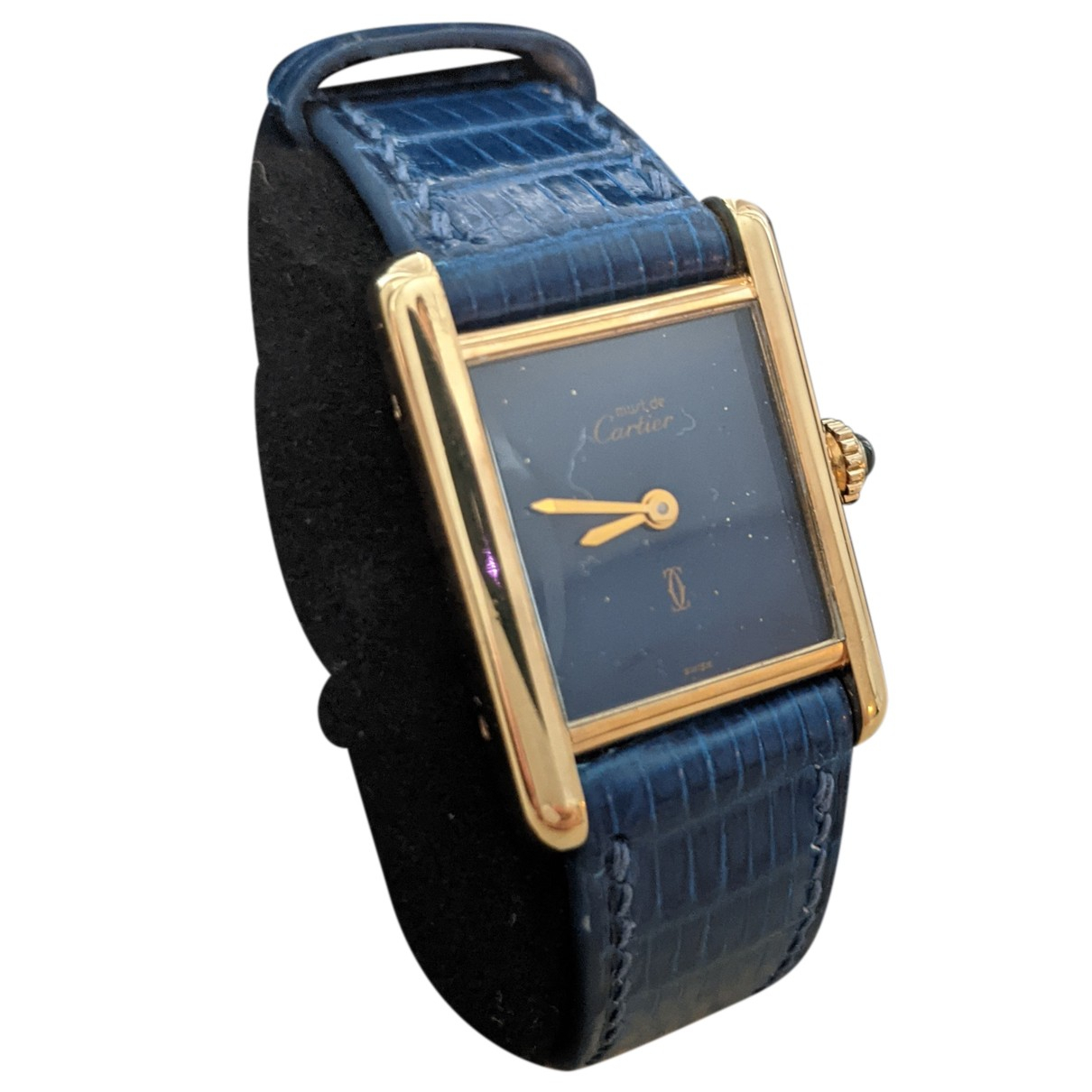 Tank must watch Cartier Blue in Gold 